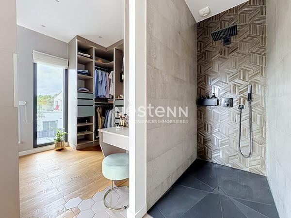 Villa à vendre sur la commune de L'Isle Adam - 155m² 4 chambres avec piscine