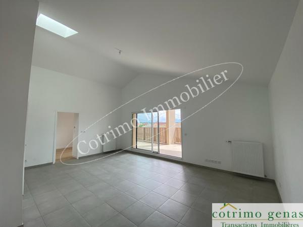 Genas dernier étage 4 pièces 80m² +terrasse 23m²