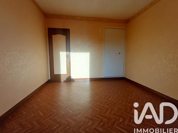 Maison à vendre 4 pièces 83 m² Saint-Claude-de-Diray