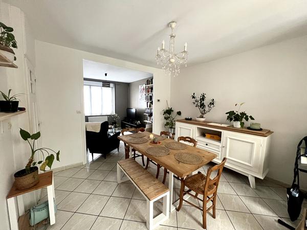 MAISON 1930 + JARDIN PROXIMITE METRO , Lille