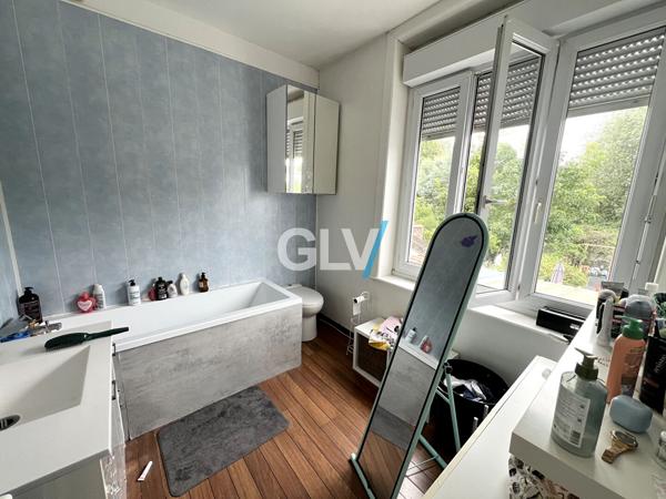 MAISON 1930 + JARDIN PROXIMITE METRO , Lille