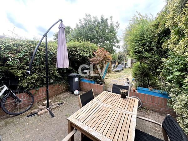 MAISON 1930 + JARDIN PROXIMITE METRO , Lille
