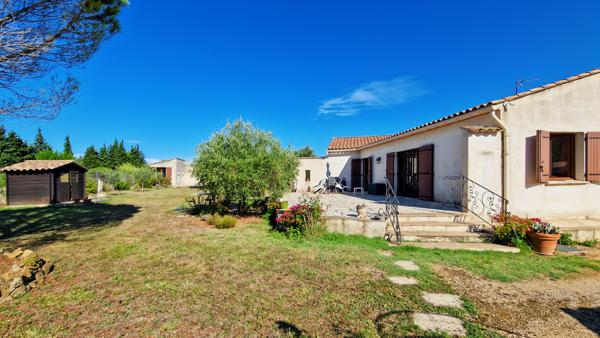 Uzès (30700) A vendre à 5 km d'Uzès