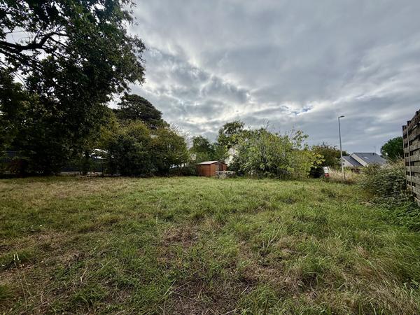 Terrain 408 m2