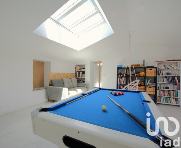 Maison à vendre 6 pièces 202 m² Vérines