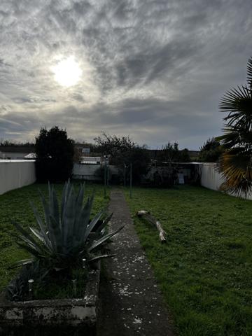 Agréable Maison T4 avec jardin, terrasse couverte, véranda, garage – La Rochelle Aytré
