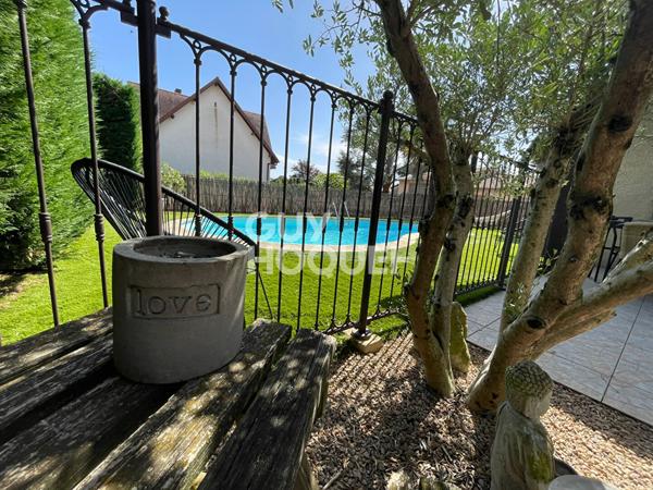 VILLA FAMILIALE AVEC ATELIER DE 240 m² ET ACCÈS CAMPING-CAR