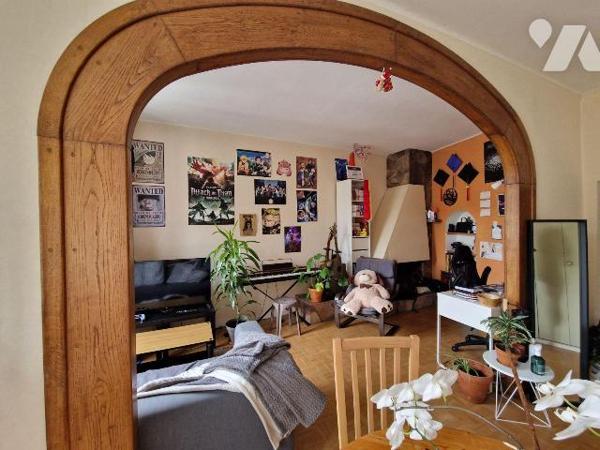A Vendre, Hyper Centre QUIMPER , appartement de type 2 de 45,32 m² situé au dernier étage d'une...