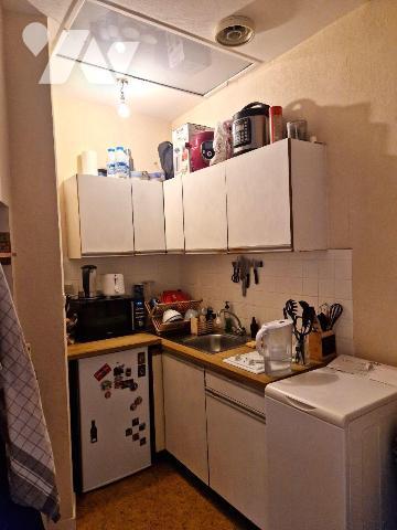 A Vendre, Hyper Centre QUIMPER , appartement de type 2 de 45,32 m² situé au dernier étage d'une...