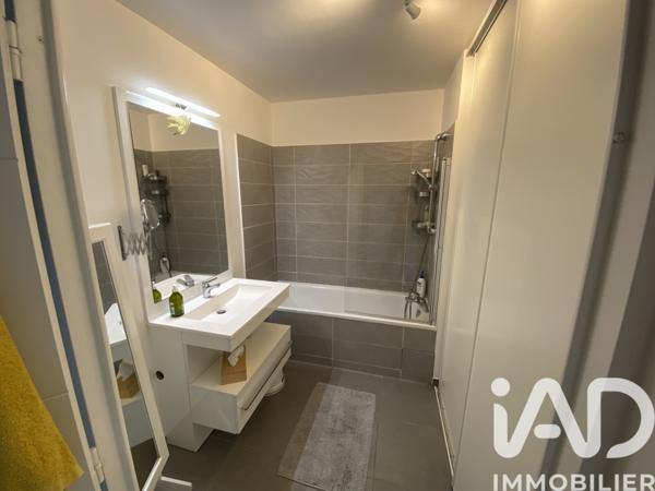 Appartement à vendre 4 pièces 82 m² Saint-Ouen-sur-Seine