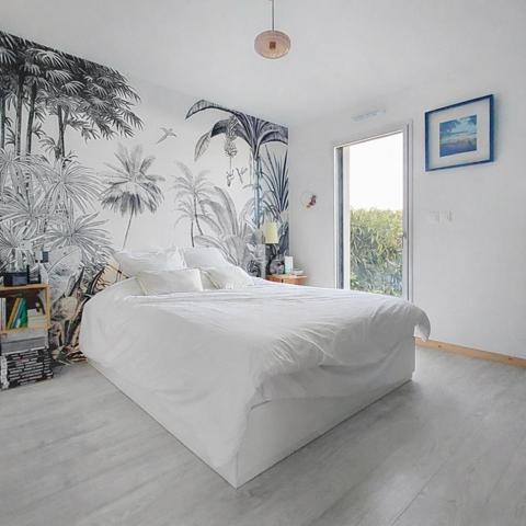 Maison récente au calme en plein centre bourg