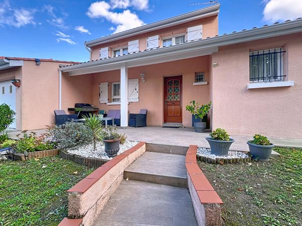 Exclusivité - Nouveauté en plein centre ville de Castanet Tolosan Opportunité rare