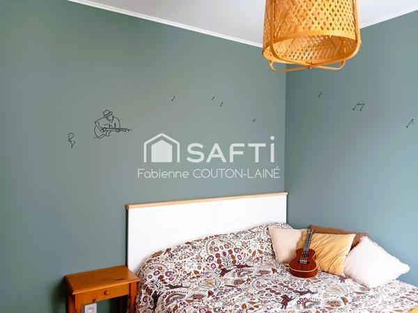 A Aizenay, maison en bois 96 m², 4 chambres