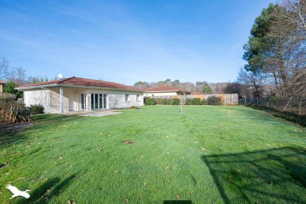 Maison 331 000 € Salles 4 p 82 m² DPE C