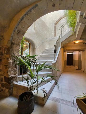 immeuble rénové avec charme - Valréas