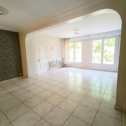 Maison à CHOLET, 49300 - 5 pièces 107m²