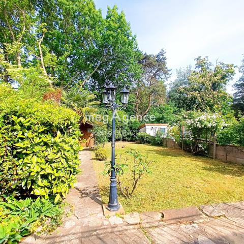 Maison à CHOLET, 49300 - 5 pièces 107m²