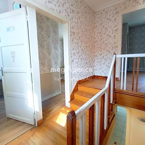 Maison à CHOLET, 49300 - 5 pièces 107m²
