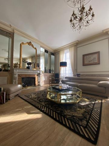 15 mn d'autoroute Toulouse Bordeaux magnifique maison de village