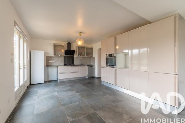 Maison à vendre 6 pièces 143 m² Florange