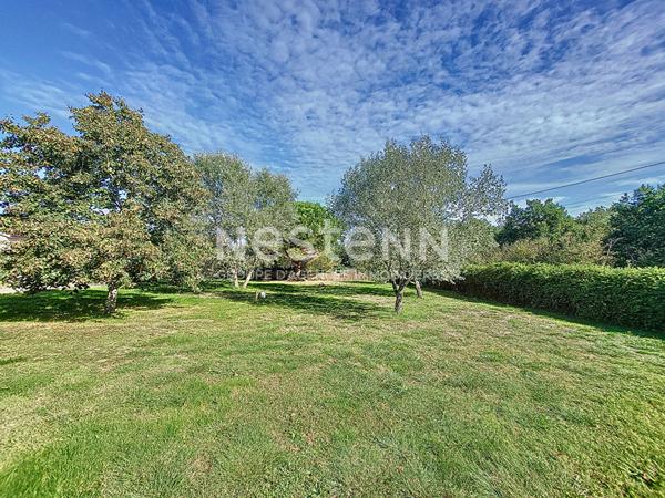 A VENDRE Terrain plat Lamasquère 900 m2