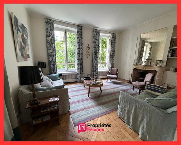Appartement sur Cour - Paris - Quartier Saint-Germain-des-Prés - 3 pièce(s) 72.19 m2