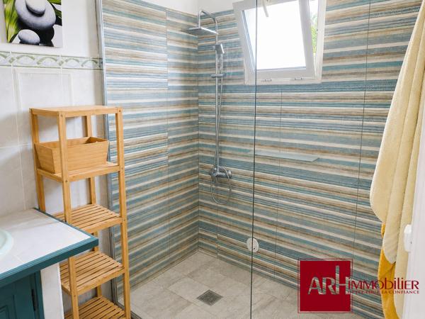 À VENDRE - T4 plain-pied de 80 m2 - proche du centre ville à pied