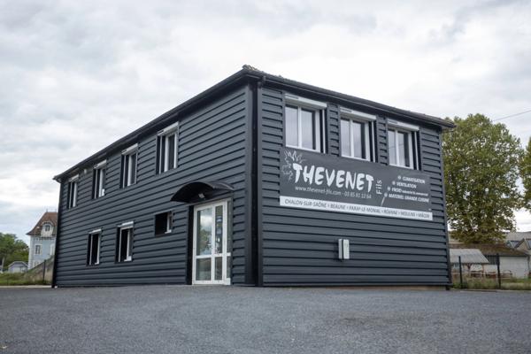 Local/bureau à vendre PARAY LE MONIAL (71) 230 m2 environ avec 8 bureaux