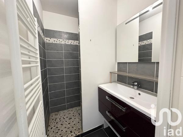 Appartement à vendre 4 pièces 82 m² Roquefort-la-Bédoule