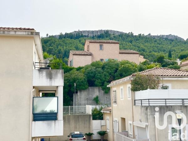 Appartement à vendre 4 pièces 82 m² Roquefort-la-Bédoule