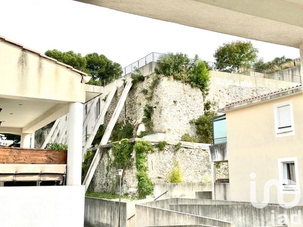 Appartement à vendre 4 pièces 82 m² Roquefort-la-Bédoule