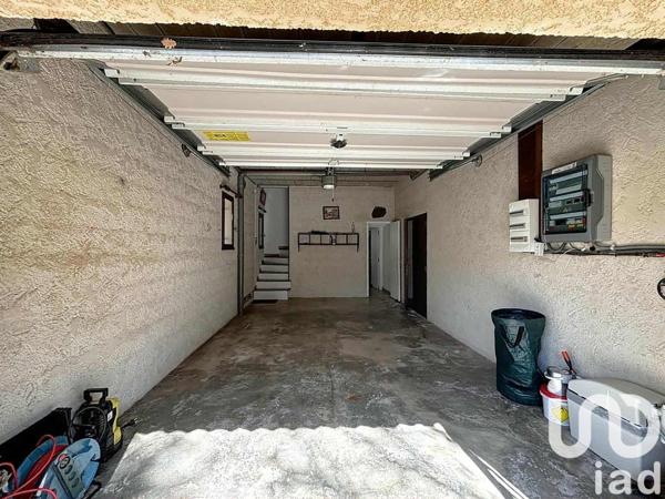 Maison à vendre 6 pièces 123 m² Vidauban