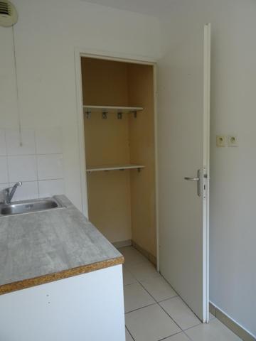 Beaune centre appartement dans copro avec piscine