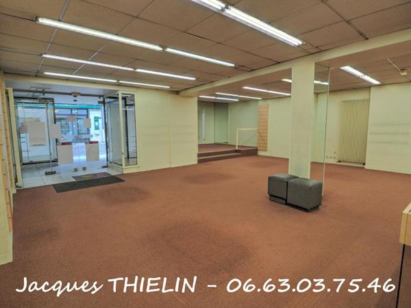 IMMEUBLE A RENOVER EN COEUR DE VILLE !!!