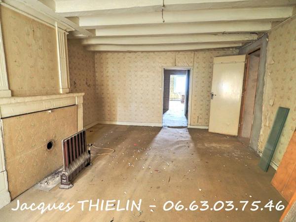 IMMEUBLE A RENOVER EN COEUR DE VILLE !!!