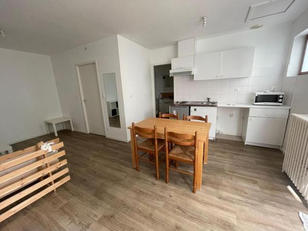 Appartement Bordeaux - 2 pièce(s) - 37.74 m2 , Bordeaux