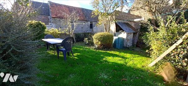 MAISON QUERQUEVILLE 3 CHAMBRES + GARAGE +JARDIN