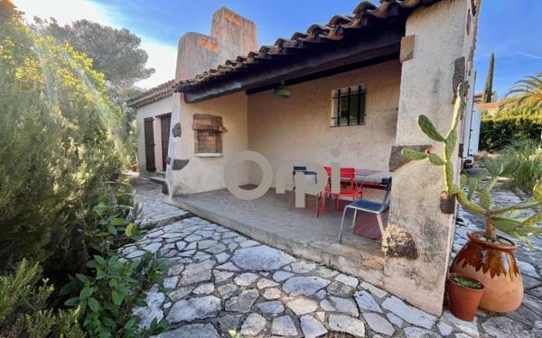 Maison à vendre    3 pièces •  Fréjus
