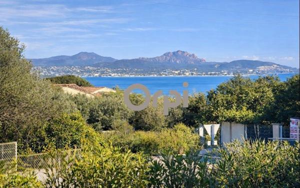 Maison à vendre    3 pièces •  Fréjus