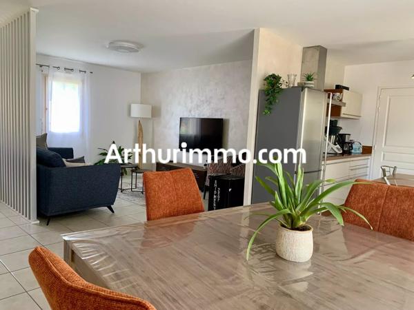 Vente                                                      Maison
                        
                     4 pièces                      85 m2                     à Mauléon