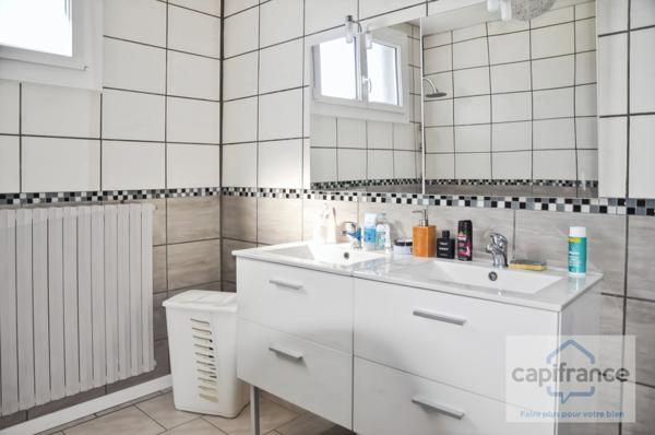 Maison à vendre 9 pièces SANVIGNES LES MINES (71)