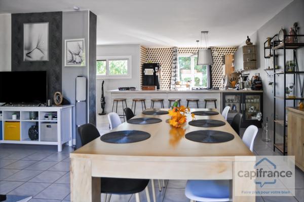 Maison à vendre 9 pièces SANVIGNES LES MINES (71)