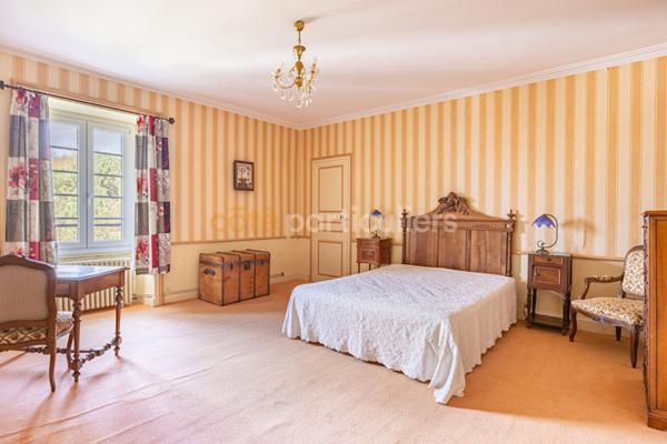 Vente Demeure de Prestige750 m² - 15 Pièces - SAINT GILLES CROIX DE VIE (85800)