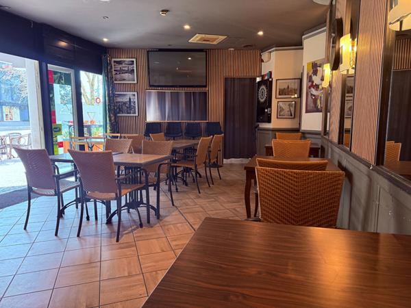 EPINAL - A VENDRE MURS ET FOND DE COMMERCE 90 M2 AVEC GRANDE TERRASSE