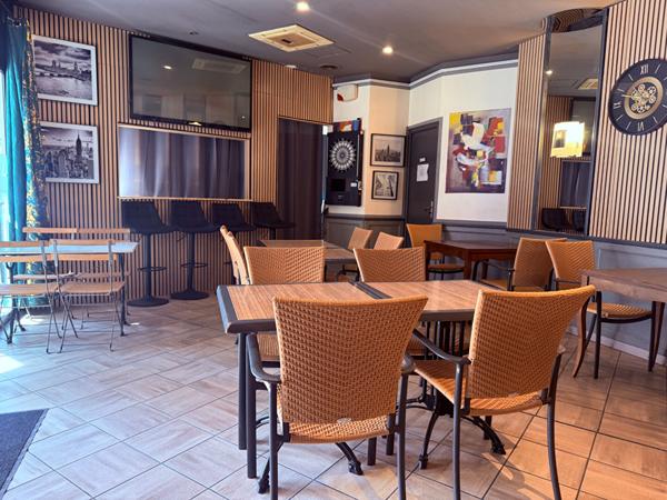 EPINAL - A VENDRE MURS ET FOND DE COMMERCE 90 M2 AVEC GRANDE TERRASSE