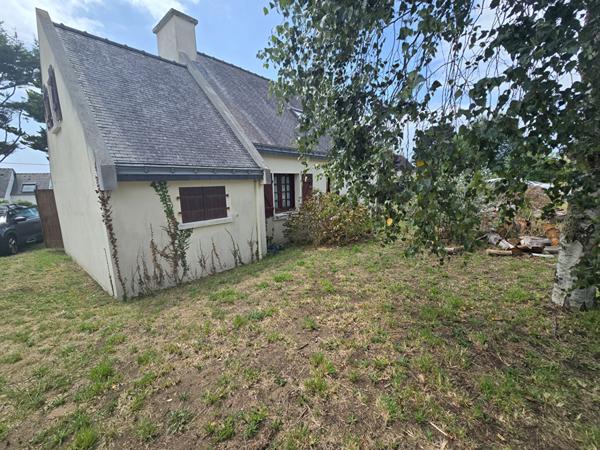Charmante Maison à Vendre à Saint Gildas de Rhuys - Emplacement Idéal !