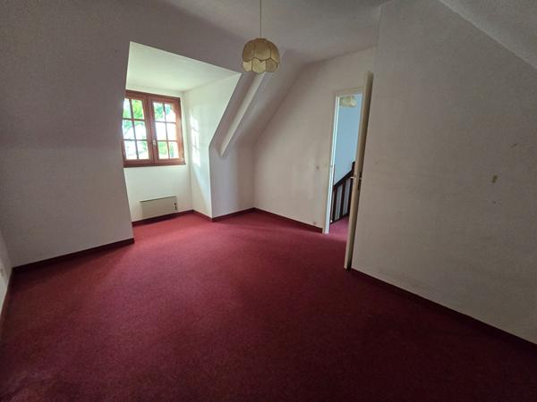 Charmante Maison à Vendre à Saint Gildas de Rhuys - Emplacement Idéal !