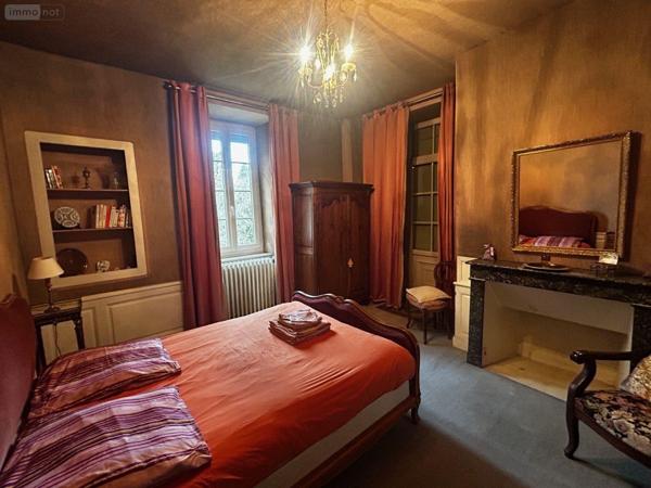 Immeuble de rapport à vendre à Pleaux dans le Cantal (15700), ref : 15060/1235