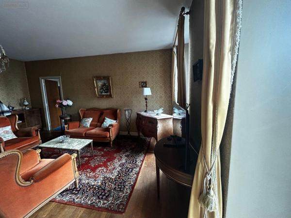 Immeuble de rapport à vendre à Pleaux dans le Cantal (15700), ref : 15060/1235