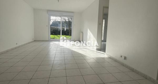 Location Maison 5 pièces 130.2 m² - Sablé-sur-sarthe 72300